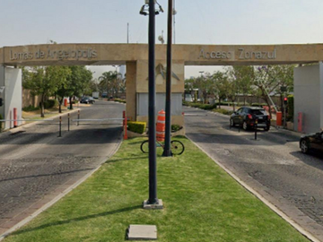 VENDO CASA EN RESIDENCIAL LOMAS DE ANGELOPOLIS CLUSTER 333 CHOLULA PUEBLA POR REMATE BANCARIO