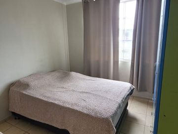 Céntrico, espacioso y muy iluminado departamento en “Agrupamiento Miraflores”
