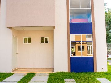VENTA CASA NUEVA CON AMENIDADES ZONA NORTE CANCUN