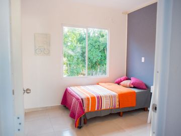 VENTA CASA NUEVA CON AMENIDADES ZONA NORTE CANCUN