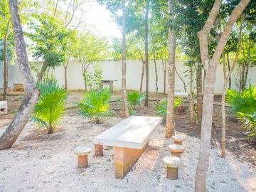 VENTA CASA NUEVA CON AMENIDADES ZONA NORTE CANCUN