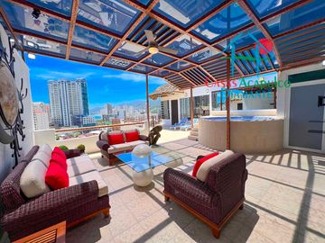 Departamento con Roof garden con sala y jacuzzi