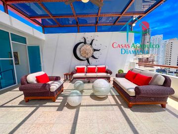 Departamento con Roof garden con sala y jacuzzi
