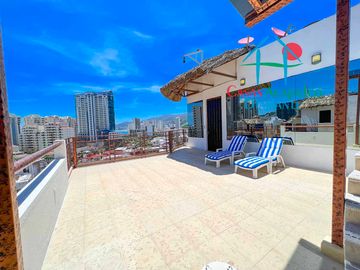 Departamento con Roof garden con sala y jacuzzi