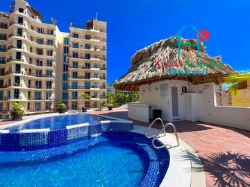 Departamento con Roof garden con sala y jacuzzi