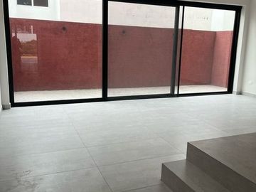 Casa Nueva en Venta en Cumbres Elite Premier