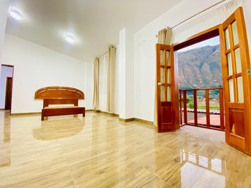 CASA EN ALQUILER CALCA CUSCO