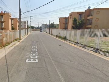 CASA EN VENTA EN BOSQUES  DE ALERCENES , HEROES DE TECAMAC III EDOMEX ¡¡EXCELENTE OPORTUNIDAD DE INVERSIÓN!!