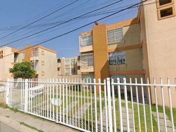 CASA EN VENTA EN BOSQUES  DE ALERCENES , HEROES DE TECAMAC III EDOMEX ¡¡EXCELENTE OPORTUNIDAD DE INVERSIÓN!!