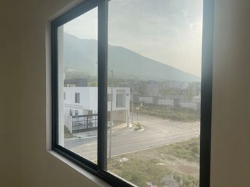 CASA NUEVA VENTA CUMBRES SANTORAL III