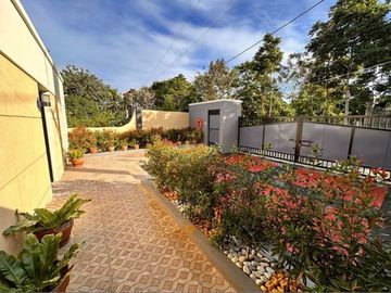 House and Lot Resort for Sale at Amadeo Resort Tagaytay