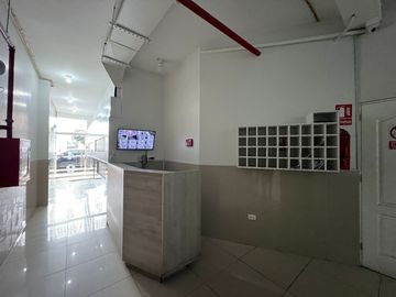Vendo Dpto Estreno en Surquillo Limite con Miraflores 3 Dorm 2 Baños Ascensor