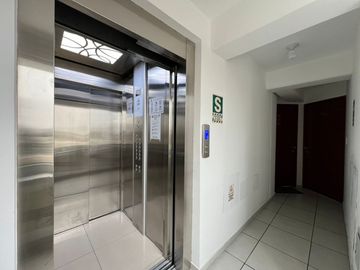 Vendo Dpto Estreno en Surquillo Limite con Miraflores 3 Dorm 2 Baños Ascensor