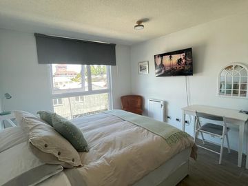 Se vende departamento ubicado en el condominio Smart Isla Teja, Calle los laureles, Valdivia
