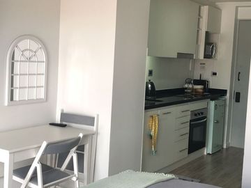 Se vende departamento ubicado en el condominio Smart Isla Teja, Calle los laureles, Valdivia