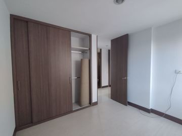 Apartamento en Arriendo en Pinares