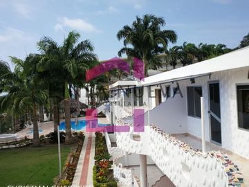 Tonsupa Departamento en venta