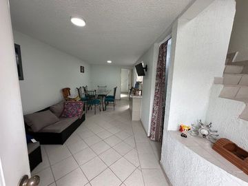 VENTA CASA SOLA EMILIANO ZAPATA