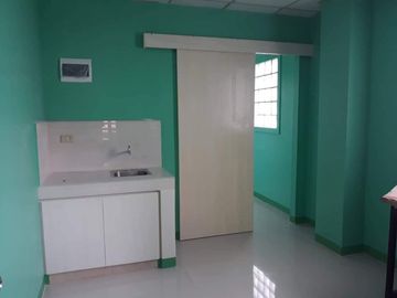INCOME GENERATING APARTMEN IN PASIG