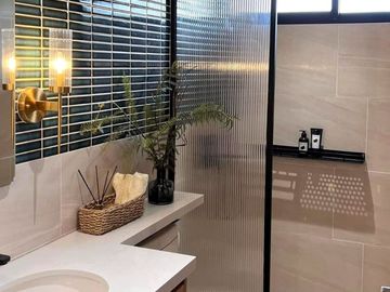 Preselling Una Apartments Condominium Near La Salle Laguna and  Nuvali!!