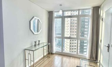 FIRE SALE-1BR in Two Serendra Sequioa ,BGC(Below Market Value and Zonal Value)