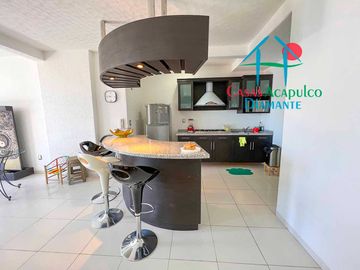 Departamento con terraza y vista a las áreas comunes