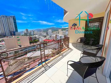 Departamento con terraza y vista a las áreas comunes