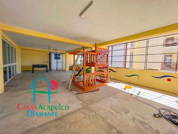 Departamento con terraza y vista a las áreas comunes