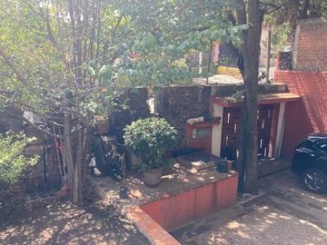 HERMOSA Y AMPLIA CASA AL SUR DE LA CIUDAD