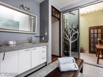 Venta PH Departamento amueblado en la calle Zacatecas, Colonia Roma Norte, Cuauhtemoc, CDMX