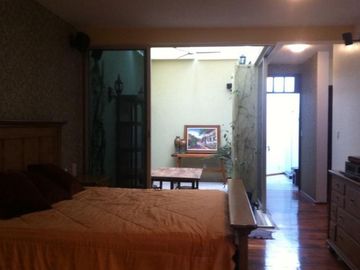 Venta PH Departamento amueblado en la calle Zacatecas, Colonia Roma Norte, Cuauhtemoc, CDMX