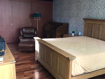 Venta PH Departamento amueblado en la calle Zacatecas, Colonia Roma Norte, Cuauhtemoc, CDMX