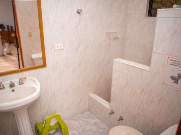 VENTA DE CASA QUINTA EN MELGAR CONDOMINIO EL PARAISO