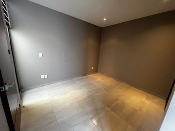 CASA EN VENTA EN LOMAS DE PUNTA DEL ESTE