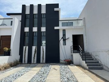 Casa en Venta Haras del Bosque El Roble