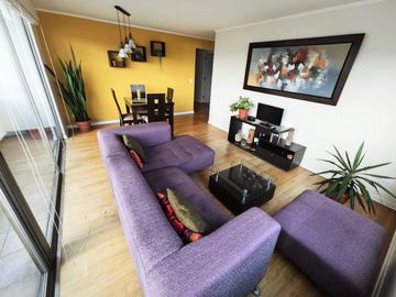 Amplio Departamento Full Amoblado En Alquiler En San Isidro, Ideal Para Vivir Con Comodidad Y Estilo