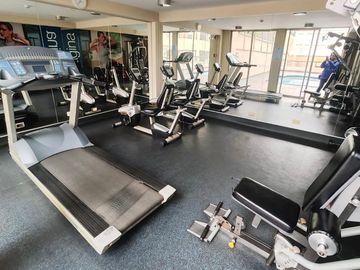Amplio Departamento Full Amoblado En Alquiler En San Isidro, Ideal Para Vivir Con Comodidad Y Estilo