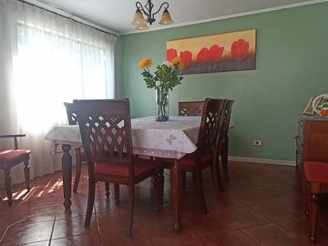 GRAN CASA 5D 4B PISCINA CONJUNTO RESIDENCIAL CERRADO A 1 CUADRA MALL ALTO PEÑALOLEN