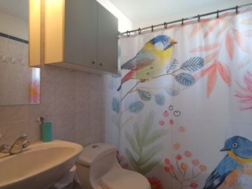 GRAN CASA 5D 4B PISCINA CONJUNTO RESIDENCIAL CERRADO A 1 CUADRA MALL ALTO PEÑALOLEN