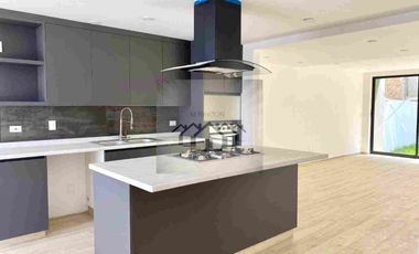 VENTA CASA 6TA SECCIÓN LOMAS VERDES