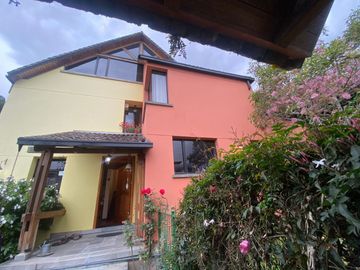 CASA EN VENTA URBANIZACIÓN EL CONDADO