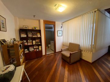 CASA EN VENTA URBANIZACIÓN EL CONDADO
