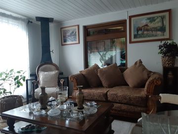 CÓMODA Y HERMOSA CASA EN LAS HIGUERAS TALCAHUANO