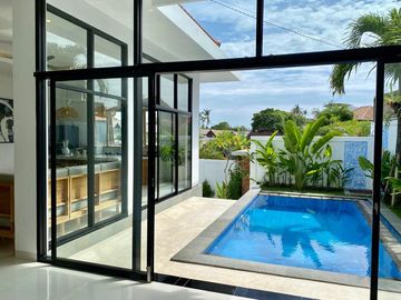 BABAKAN CANGGU - FULLY FURNISHED 2BR SPACIOUS VILLA