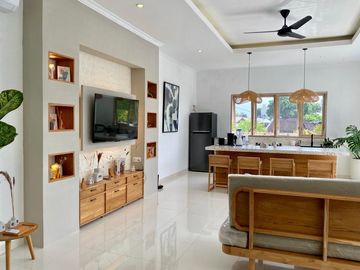 BABAKAN CANGGU - FULLY FURNISHED 2BR SPACIOUS VILLA