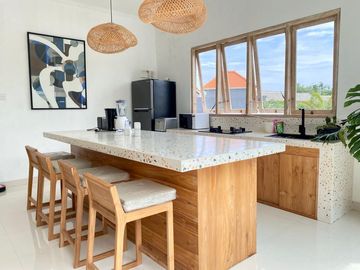 BABAKAN CANGGU - FULLY FURNISHED 2BR SPACIOUS VILLA
