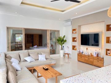 BABAKAN CANGGU - FULLY FURNISHED 2BR SPACIOUS VILLA