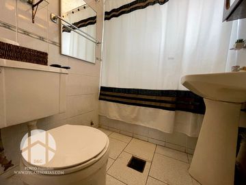 VENDO CASA EN LAS CONDES
