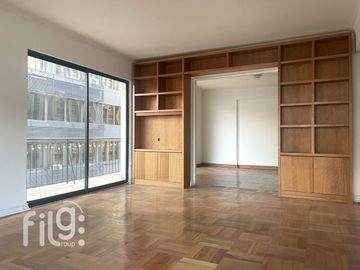 OPORTUNIDAD VENDO  AMPLIO DEPARTAMENTO EN PROVIDENCIA
