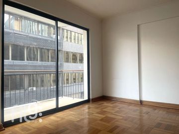 OPORTUNIDAD VENDO  AMPLIO DEPARTAMENTO EN PROVIDENCIA
